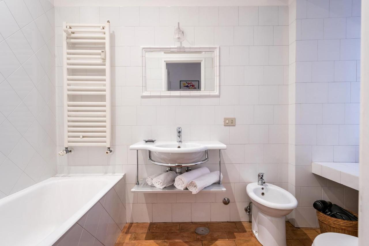 Maison Regola, Styilish Apt In Campo De Fiori Рим Екстериор снимка